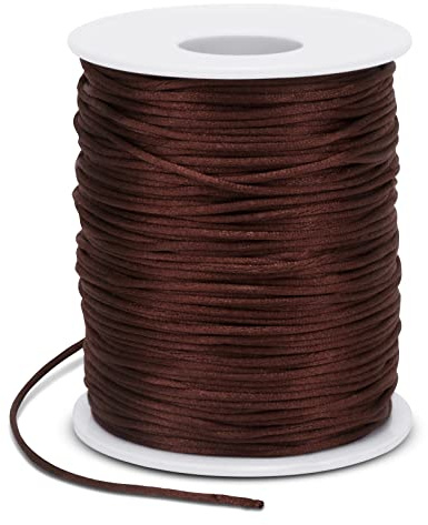 LEREATI Nylonschnur 1.5mm x 100m Perlenschnur Nylonfaden Schmuckband Satinschnur für Armbänder, Nylonband Schnur für Armbänder, Perlen Auffädeln, Chinesische Knotenkunst, Rattail (Heller Kaffee)