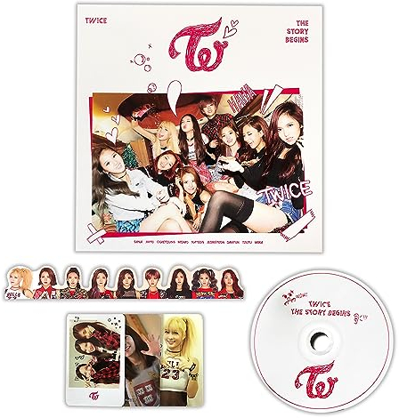 JYP Ent. - TWICE 1. Mini-Album „THE STORY BEGINS“ CD, Fotobuch, Fotokarten, Girlande, 2 Pin-Buttons