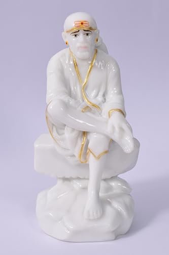 S patnaik Sai Baba Statue Murti Marmorstaub Murti für Zuhause Pooja & Auto Armaturenbrett | Sai Baba Idol Handgefertigte Veredelung sitzend auf Stein (16,5 cm), Weiß