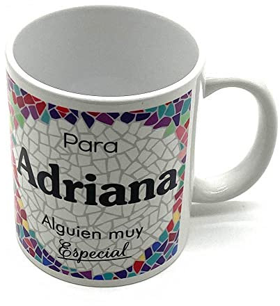 PLUS HOME Taza personalizada con nombre. Regalos personalizados con nombre y texto. Tazas con frases originales.ADRIANA