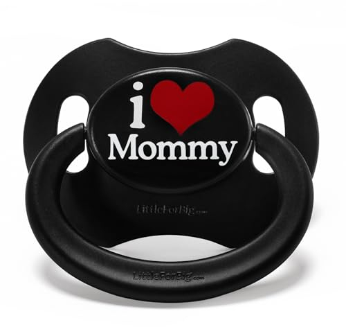 LittleForBig Großer Saugerschild Bedruckter Schnuller der Generation II in Erwachsenengröße I Love Mommy Muster