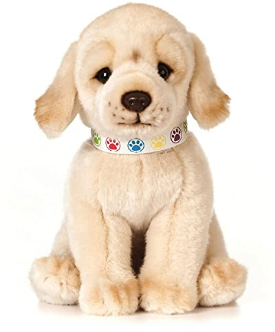 Living Nature Goldener Labradorwelpe, Realistisches, weiches Kuscheltier, Naturli umweltfreundlicher Plüsch, 23 cm