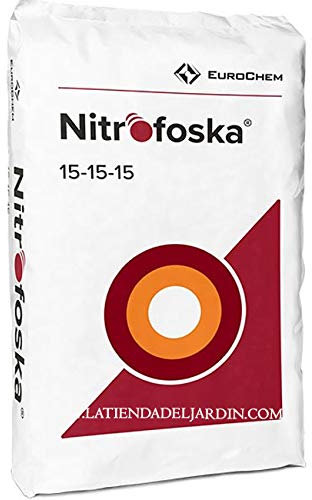Suinga Abono Fertilizante Triple 15 de 200 KG en sacos de 25 Kg | 15% Nitrógeno, 15% Fósforo, 15% Potasio, 5% Azufre | Adaptado para Cubrir la Mayoría de Necesidades en Todos los Cultivos