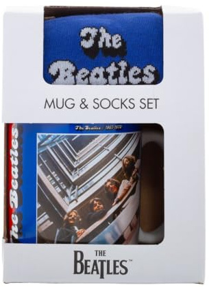 Pyramid International THE Beatles (RED and Blue) Mug & Sock Set – Fun Beatles Design, Includes Matching Cozy Socks, Durable and Microwave Safe, 11oz/312ml Mug, Awesome Choice for Music Fans