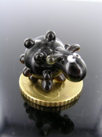 Schaf Mini Schwarz 3 - Miniatur Figur aus Glas schwarzes Schaf Schäfchen - Kleine Glasfigur Kleines Glastier Deko Vitrine Setzkasten Ostern Osterdekoration Frühlingsdekoration