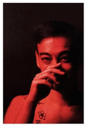 Sänger-Songwriter Joji Poster (1) Leinwand Poster Schlafzimmer Dekor Sport Landschaft Büro Zimmer Dekor Geschenk ungerahmt 30 x 45 cm