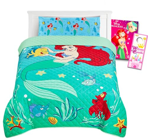 The Little Mermaid Bettwäsche-Set für Mädchen – Set mit Ariel-Tagesdecke, Bettlaken, Spannbetttuch und Kissenbezug für Doppelbett plus Raumdekoration, Aufkleber und mehr, kleine Meerjungfrau