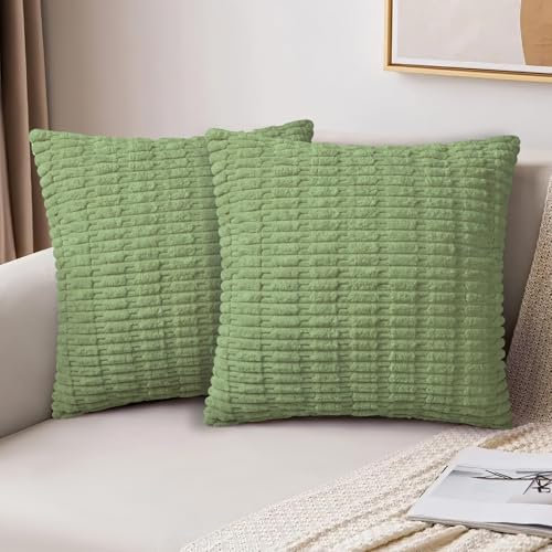 AUAUY 2er Set Kissenbezüge Kord Kissenhülle, 40x40cm Kissenbezug Kordsamt, Weihnachten Dekoration, Moderne Boho Dekor Kissenhüllen, Weiche Zierkissenbezüge Kissen für Sofa Sessel Schlafzimmer-Grün