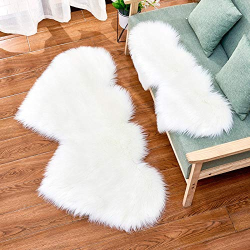 WIONE Lammfell Teppich Schaffell Lammfellimitat Schaffellimitat Wollteppich Faux Teppich Kunstfell Nachahmung Wolle Bettvorleger Sofa Matte Longhair Fell Weißes doppeltes Herz 60 * 120cm