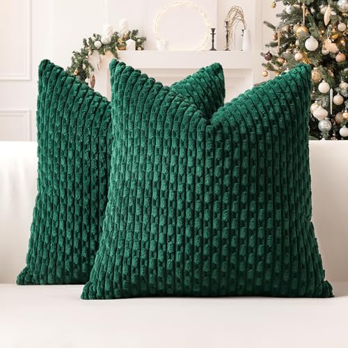 Sungeek 2er Set Kordsamt Kissenbezüge, Dekorativ Zierkissenbezüge Weich Kissenbezug Dekokissen Sofakissen Boho Deko Bezug Kissenhülle für Sofa Schlafzimmer Wohnzimmer (50x50 cm, Dunkelgrün)