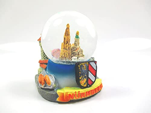 Schneekugel Nürnberg Franken Bayern Snowglobe 4,5 cm Germany Souvenir