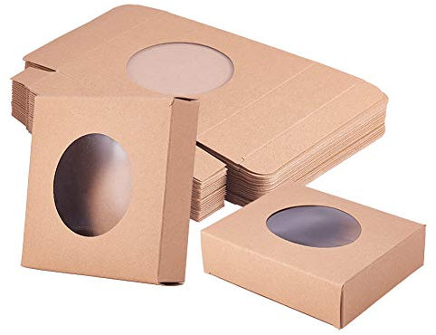 BENECREAT 24 Pack Boîtes en Papier Kraft avec fenêtre Transparente 10x10x2.4cm Boîtes d'emballage Cadeau Burlywood pour Biscuits de Boulangerie Gâteau Bonbons Faveurs de fête de Mariage