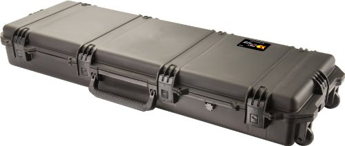 PELI Storm IM3200 Hard Long Case for Shooting Sports or Photography, Watertight and Dustproof, 35L Capacity, Made in US, No Foam, Black