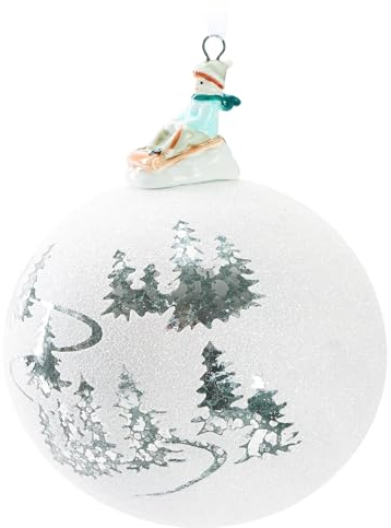 BRUBAKER Premium Weihnachtskugel - Tannenbaum Schnee Landschaft mit Schlitten Porzellan Figur - Türkis Schimmernde Glitzer Kugel Weiß - 10 cm Baumkugel aus Glas - Handarbeit - Weihnachtsbaumkugel