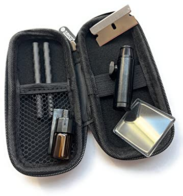M&M Smartek Vorratsbehälter Case mit 2X Carbon Röhrchen, Kleiner Spender mit Löffel, Doserer, Mini Spiegel, Klinge für Schnupftabak (Schwarz)