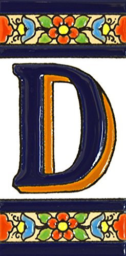 Schilder mit Zahlen und Nummern auf vielfarbiger Keramikkachel. Handgemalte Kordeltechnik fuer Schilder mit Namen, Adressen und Wegweisern. Persoenlich gestaltbarer Text. Design FLORES MEDIANO 10,9cm x 5,4 cm (BUCHSTABEN D).