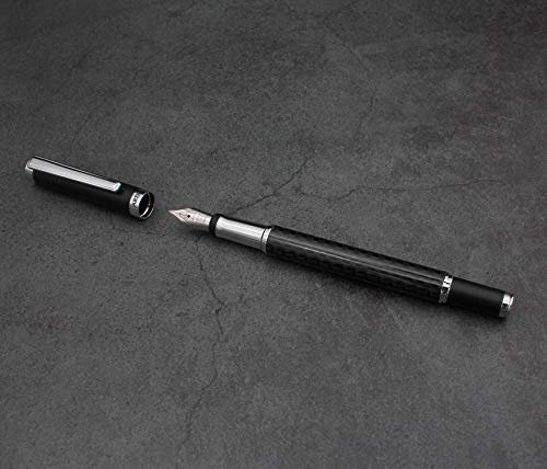 ARTEX Stilvoller Füllfederhalter: Luxus-Stift, Kohlefaser-Textur, deutsche F-Feder, Geschenk für Männer und Frauen, professionell, Führungskräfte, Metall, Geschenk-Box, Schwarz, kostenlose Gravur