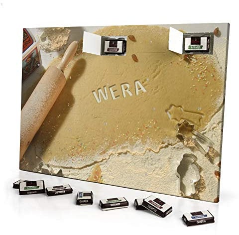 printplanet - Adventskalender mit Namen WERA - gefüllt mit Schokoladen-Füllung - personalisiert mit Namens-Motiv Weihnachtsbäckerei - Schoko-Kalender, Weihnachtskalender