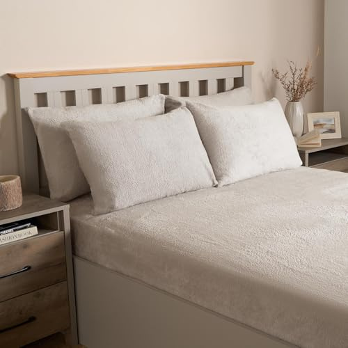 OHS Fluffy Fleece Pillow Case 4 Pack, Luxury Pillow Cover Fluffy Pillowcases Warm Cosy Soft Bear Fleece Bedding Hotel Quality Thermal Pillowcases, Natural
