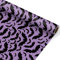 JarThenaAMCS Halloween-Geschenkpapier – Mini-Rolle – 43,2 cm x 100 cm, lila, schwarz, Fledermäuse, Geschenkpapier für Bastelarbeiten, Halloween, Geburtstag, Partyzubehör