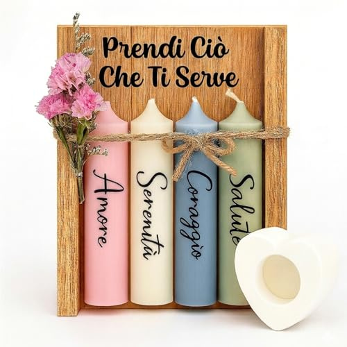 Set Candele “Prendi ciò che ti serve” | Idea Regalo Donna Originale, Cofanetto Regalo Amica Donna Compleanno | Include Portacandele in Legno | Amore, Serenità, Coraggio, Salute (Dolci Fiamme)