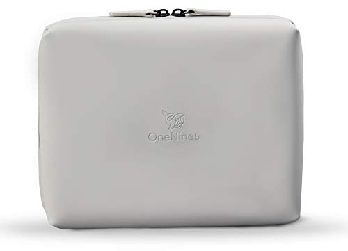 OneNine5 Umweltfreundliche Kulturtasche für die Reise in Moeraki Grau, Kulturtasche mit Futter aus 100% recyceltem Kunststoff und Haken zum Aufhängen