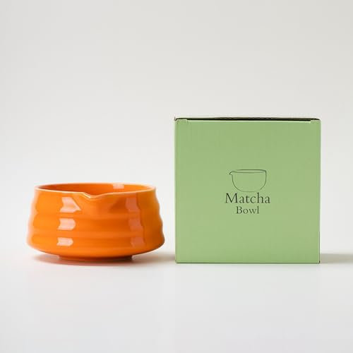 YlobdolY Bol à matcha en céramique avec bec verseur, bol traditionnel fait à la main en porcelaine émaillée solide japonaise à rayures avec coffret cadeau pour fouetter le matcha orange