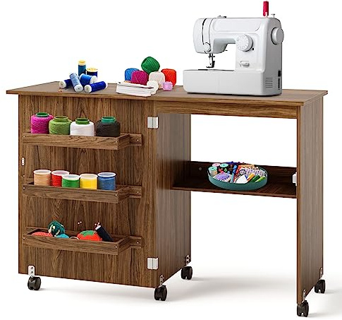 GYMAX Mobile per Macchina da Cucire, Tavolo Cucito Pieghevole Richiudibile, con Ripiani Portaoggetti e 5 Ruote, 118,5 x 40 x 79,5 cm (Marrone Scuro)