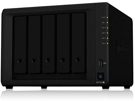 Synology DS1522+ 5-Bay DiskStation NAS AMD Ryzen R1600 8GB Ram 4xRJ-45 1GbE porta LAN, bundle con 5x3TB Seagate IronWolf NAS HDD