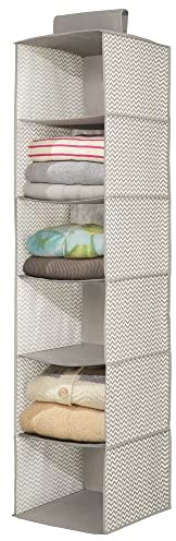 mDesign hängender Stoffschrank – der ideale Hängeschrank aus Stoff mit 6 Regalen und Zick-Zack-Muster – perfekte Hängeaufbewahrung für Kleidung, Schuhe, Accessoires und mehr – beige
