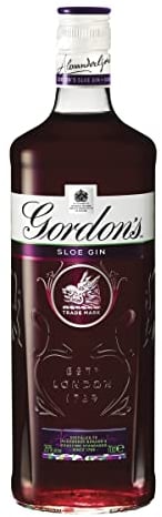 Gordon's Sloe Gin | 26% vol | 70cl | Crafted from Wild Sloe Berries & Gordon's Gin | Enjoy in a Glass with Tonic | Botanicals with Cassis Sweetness