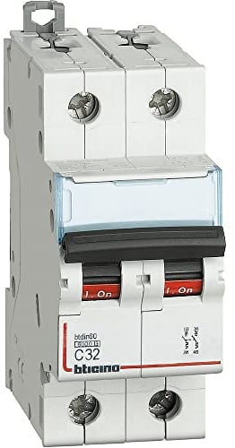 BTicino FN82C32 Interruttore Magnetotermico C32- 2P - 400 Vac 2Moduli 6kA