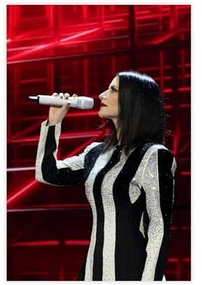 fgxmne Exklusive Art Edition berühmte klassische Sängerin Laura Pausini, ästhetisches Foto-Poster, 8 Leinwand-Poster, Schlafzimmer, Dekoration, Landschaft, Büro, Raumdekoration, Geschenk, 30 x 45 cm