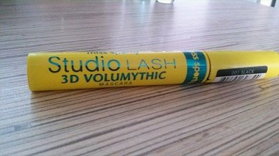 Volumythic 3D Studio Lash Mascara (Miss Sporty)