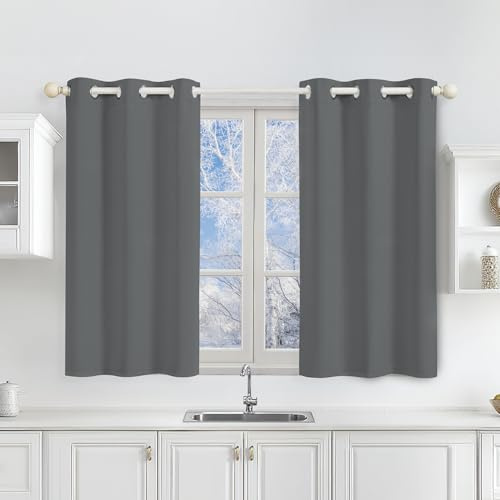 Runyéla Verdunklungsvorhänge mit Ösen Gardinen, Thermovorhang Hitzeschutz | 2er Set, H120xB90 Hellgrau Vorhang Blickdicht, UV-Schutz Sichtschutz Schalldämmung Blackout für Schlafzimmer Wohnzimmer