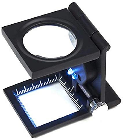 Schwarze 8-fache LED-Lupe, handfreie Klapplupe, Lesebrille, LED-beleuchtete Lupe, Beste Lupe mit Lichtern für Senioren, Makuladegeneration, kostenlose Ledertasche, wunderschön Chaser of Light