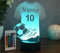 Optechvisual Personalisierte Fußball Lampe Geschenk Idee für Fußballer Kinder und Erwachsene, Nachtlicht, Tischlampe, Wohnungsdekoration Wunschname und Zahl