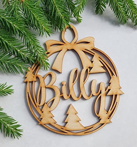OyC Original y Creativo, Bola Navidad con Nombre Personalizada para arbol - Bola de Navidad de Madera con Nombre - Esfera grabada en Madera de máxima Calidad con Cuerda incluida (Arbol)