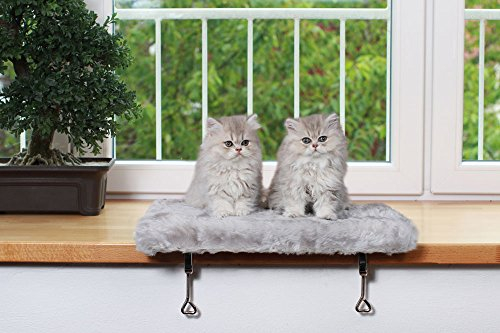 Fensterliege Made in Germany, weich gepolstert, Silber, kinderleichte Montage