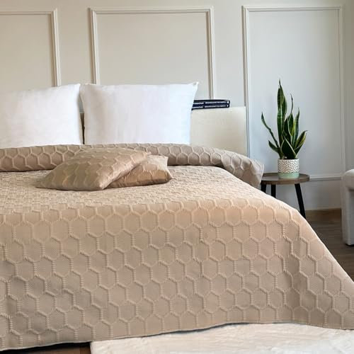 Euromat Tagesdecke Steppdecke Bettüberwurf Gesteppte Zweiseitig Tagesdecke mit 2 Kissenbezüge 40x40 cm- (Beige- Parla 3 D, 220x240 cm)