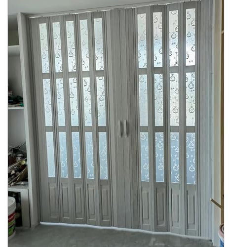 Puertas de acordeón de 75 a 95 pulgadas de alto, separadores de habitación plegables de PVC personalizados para oficina, cocina, sala de estar, puerta corredera blanca con asas y vidrio acrílico