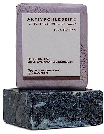 Live By Eco Schwarze Seife - Aktivkohle Seife gegen fettige Haut - Kohlen Seife als Porenreiniger - entgiftende feste Seife - Black Bar Soap handgemachte Naturseife - Gesichtsreinigung vegan - 100g
