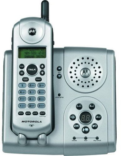 Motorola Ma561 5.8 Ghz Analog Cordless Phone With Digital Answering System (Silver) Silver