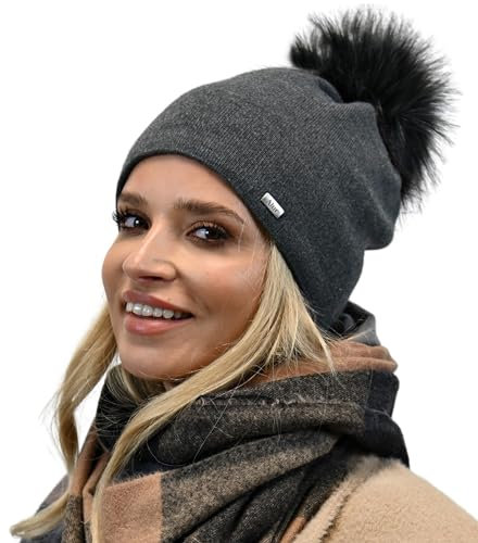 Alur Mütze Damen Beanie Wintermütze Strickmütze mit Bommel - Warme Elastisch Elegant Winter Mütze EKO Bommelmütze - Weiches Garn Stilvoll Universell Warm (Graphit)