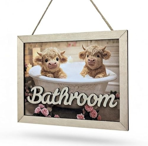 Highland Cow Bathroom Wall or Door Sign, Decorative Home Accessorie Wooden Plaque, 16 cm x 12 cm