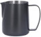 Milchkännchen, 450 Ml, 304 Edelstahl, Milchaufschäumer, Kaffeekaraffe, Krug, Cappuccino, Milchaufschäumer, Barista-Werkzeug für Zuhause, Café, Büro (Schwarz)