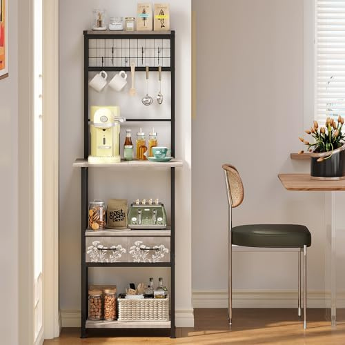 Tohomeor Küchenregal Standregal Kleine Kaffee-Ecke & Bäckerregal schmal mit 2 Stoffschublade & 5 Haken – Platzsparendes Landhaus-Regal für Küche, Flur oder Wohnzimmer (Grau, 50x34x140cm)