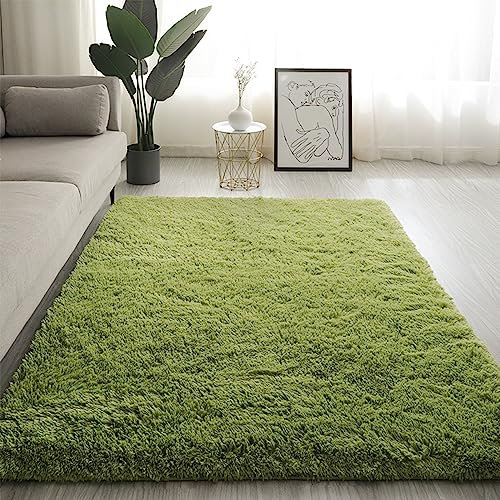 Swsen Tapis Salon Shaggy Longs Super Doux - Tapis Shaggy Moelleux Dessous Antidérapant - Tapis Chambre Moderne Lavable à Poils Longs 120 x 160 cm, Vert Herbe