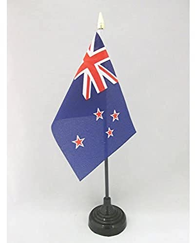AZ FLAG - Tischflagge Neuseeland - 15x10 cm Goldene Splitze - Neuseeländische Tischfahne 10 x 15 Cm - Flaggen