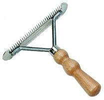 Hundestriegel, doppelseitig.Holzgriff s36